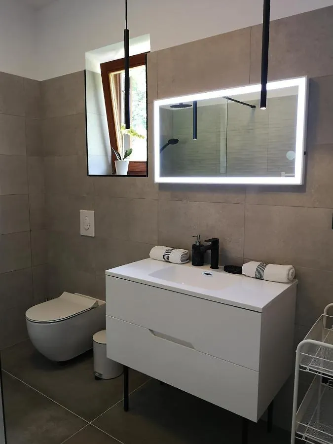 Apartments Frgacic I Baska (Krk)